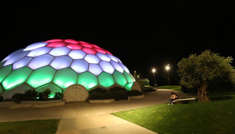 Exterior de la Cúpula del Milenio