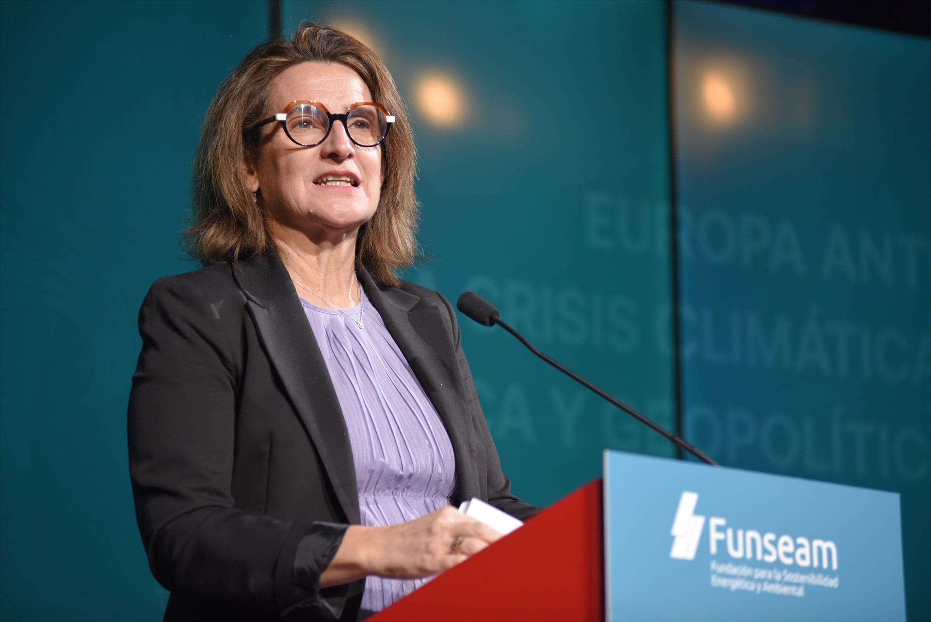 Teresa Ribera pide firmeza ante Trump y reclama "respeto" para España: "A EEUU tampoco le interesa romper relaciones comerciales con la UE"