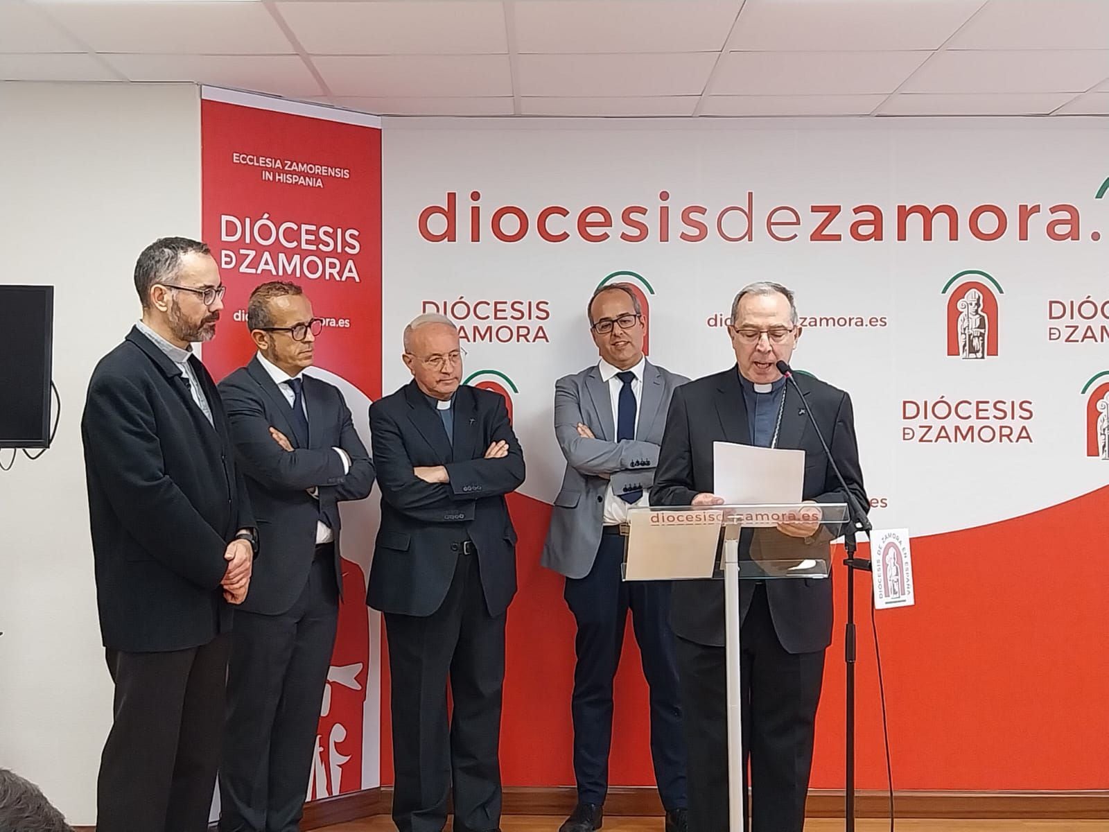 El Obispo de Zamora, Fernando Valera, durante el anuncio de la co-sede de Zamora en las Edades del Hombre 2025