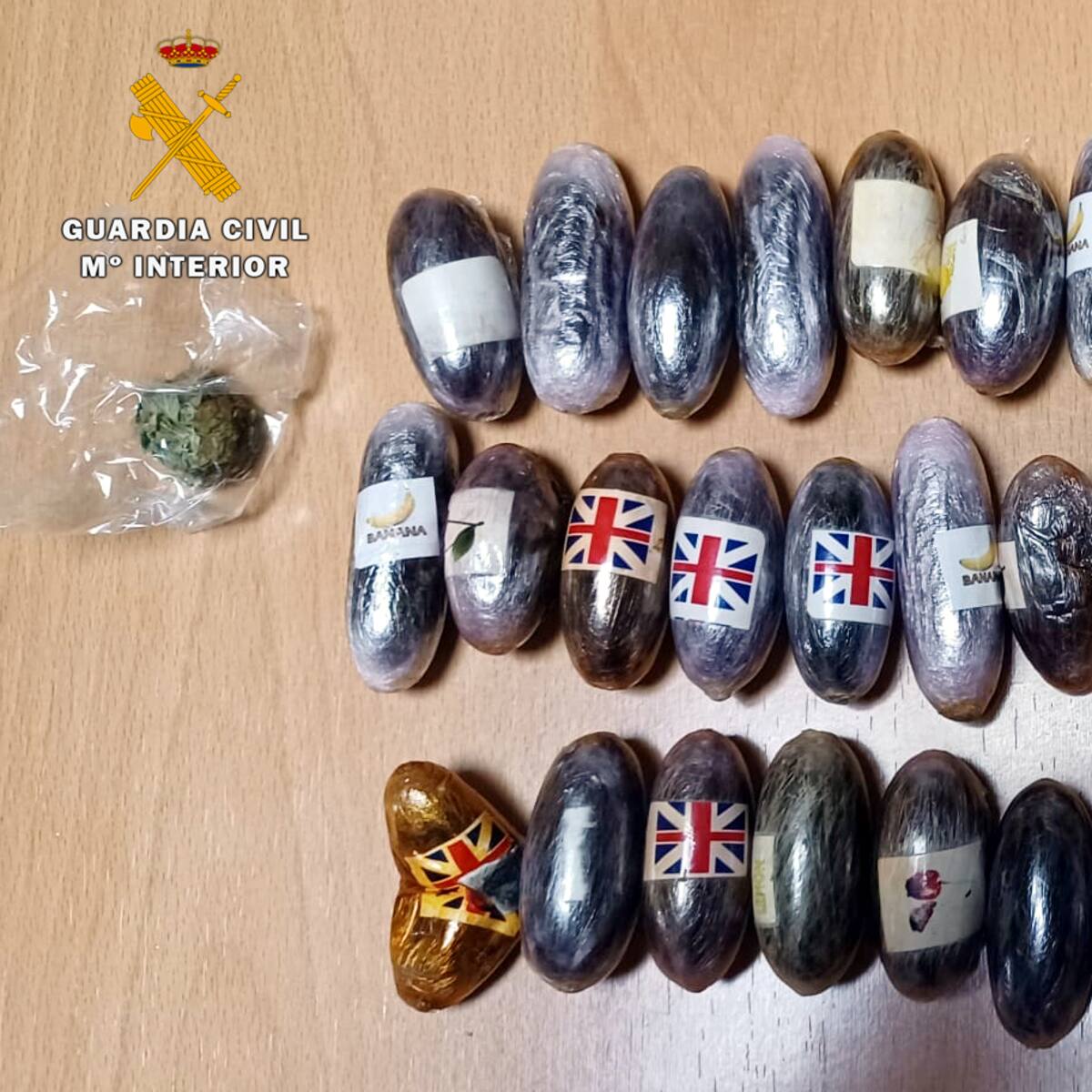 Detenido en Noja un joven con 25 bellotas de hachís