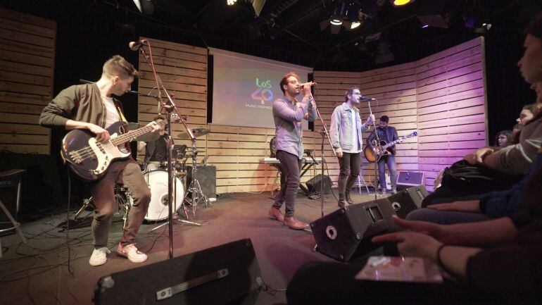 Aran a l'Estudi Toresky de Ràdio Barcelona