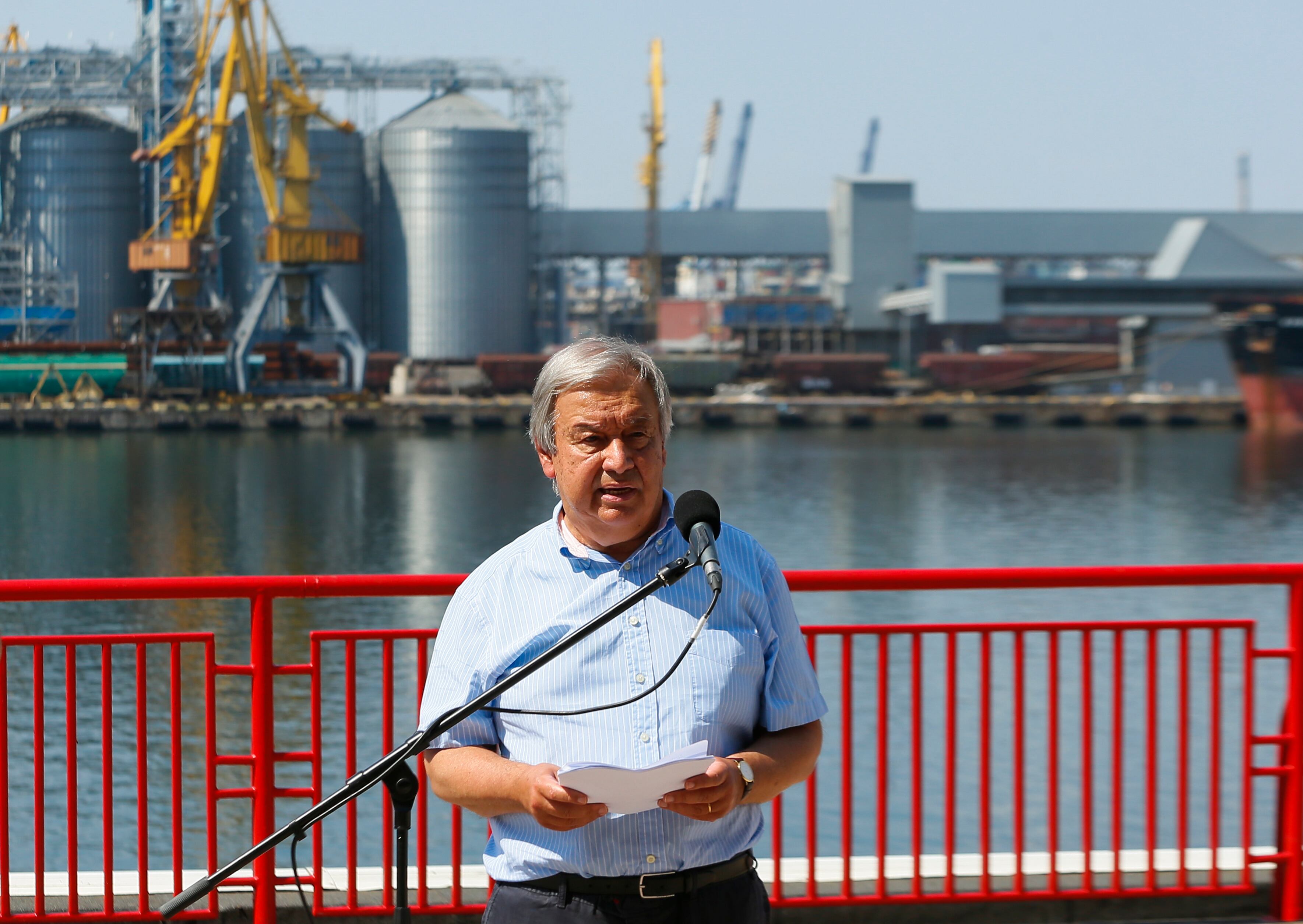 António Guterres, secretario general de la ONU, en su visita a Odesa.