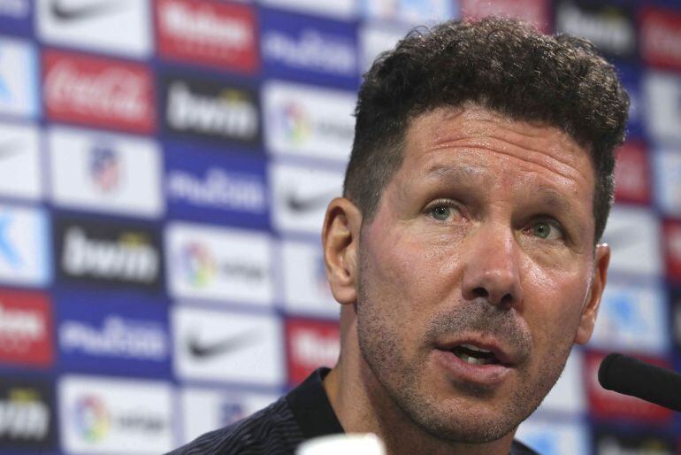 El técnico del Atlético de Madrid, Diego Simeone, durante la rueda de prensa.