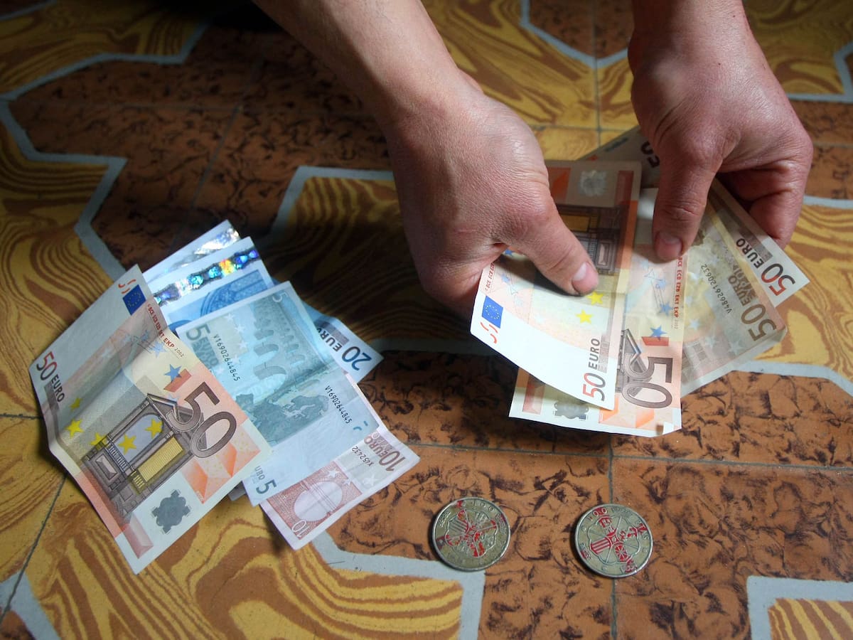 Bembibre, Ponferrada y Villablino, localidades del Bierzo y Laciana con juegos de chapas autorizados por la Junta