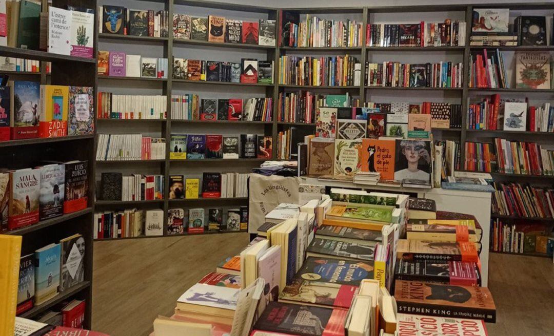 Librería ínusla Literària de Palma, regentada por Adrià.