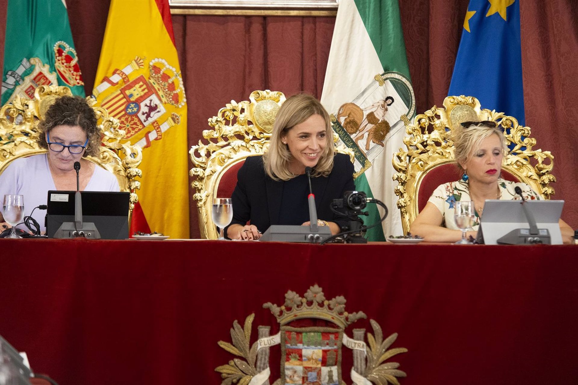 Almudena Martínez en el Pleno de Diputación