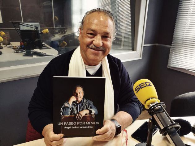 Ángel Juárez als estudis de la Cadena SER