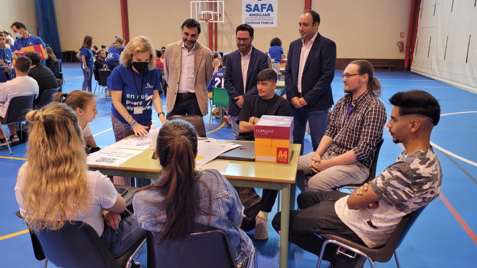 Programa Hackathon Emprende es “On fire security” en el Pabellón de Deportes SAFA Andújar.