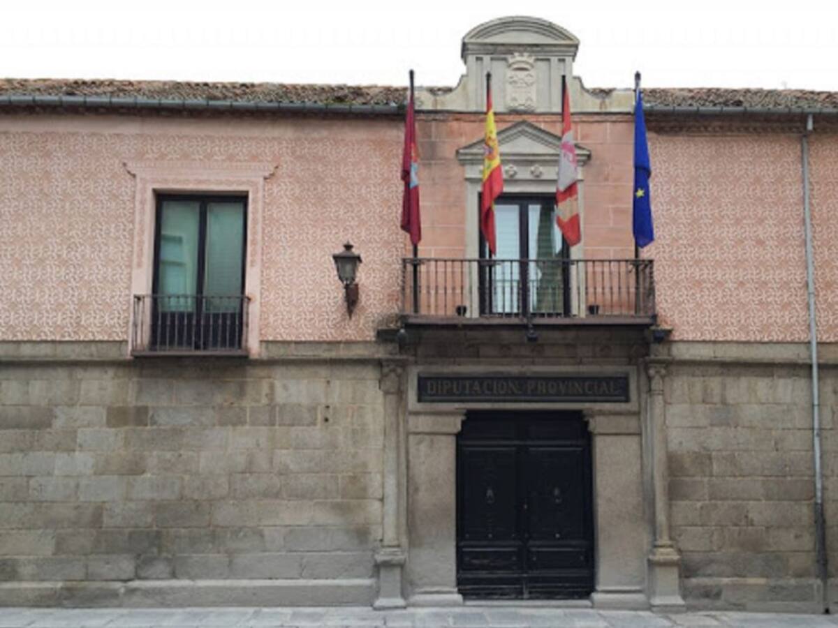 El sindicato de técnicos de enfermería denuncia el uso de mascarillas caducadas en la Diputación de Segovia