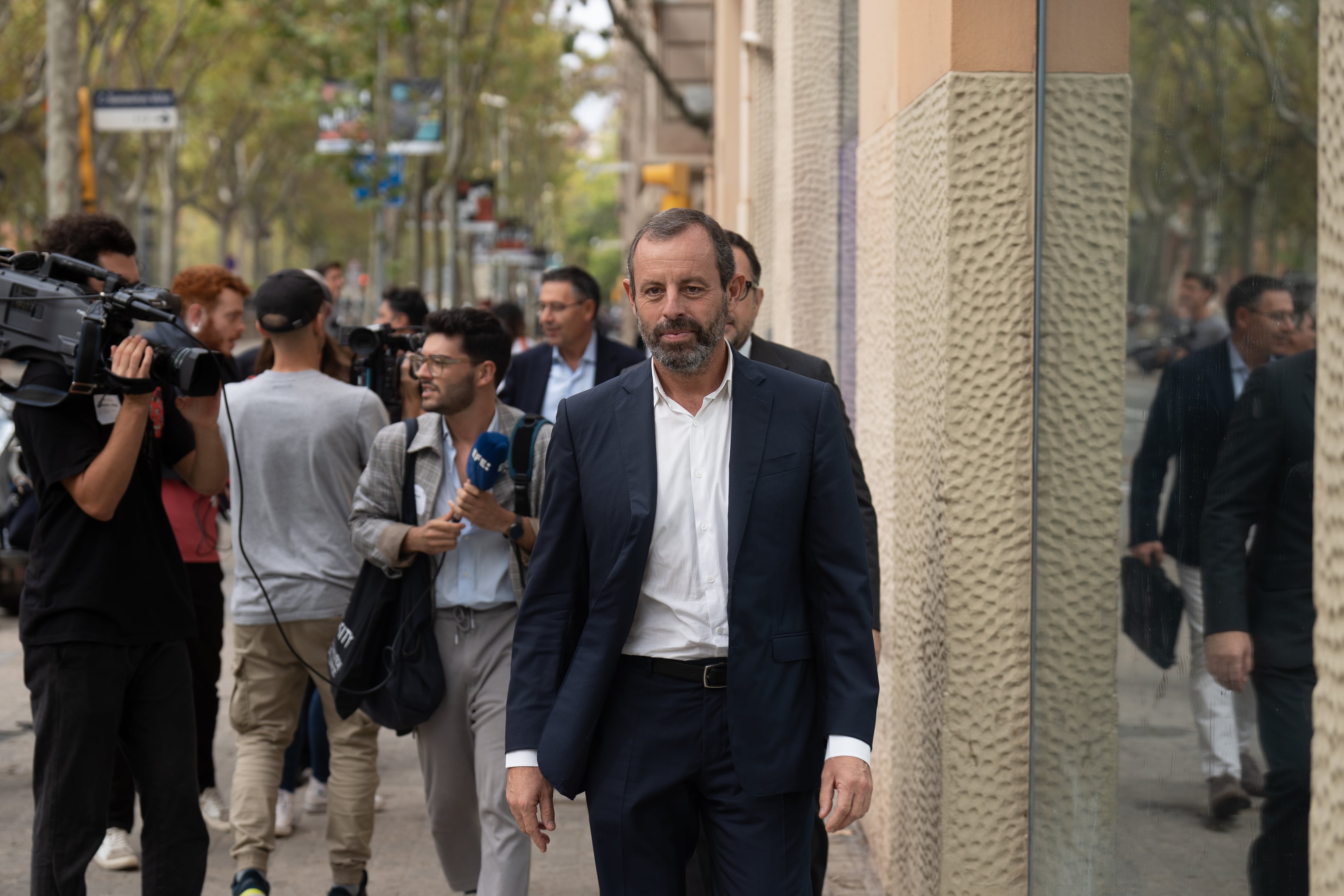 Sandro Rosell, a su llegada al juzgado por el &#039;Caso Neymar&#039;, en octubre de 2022.