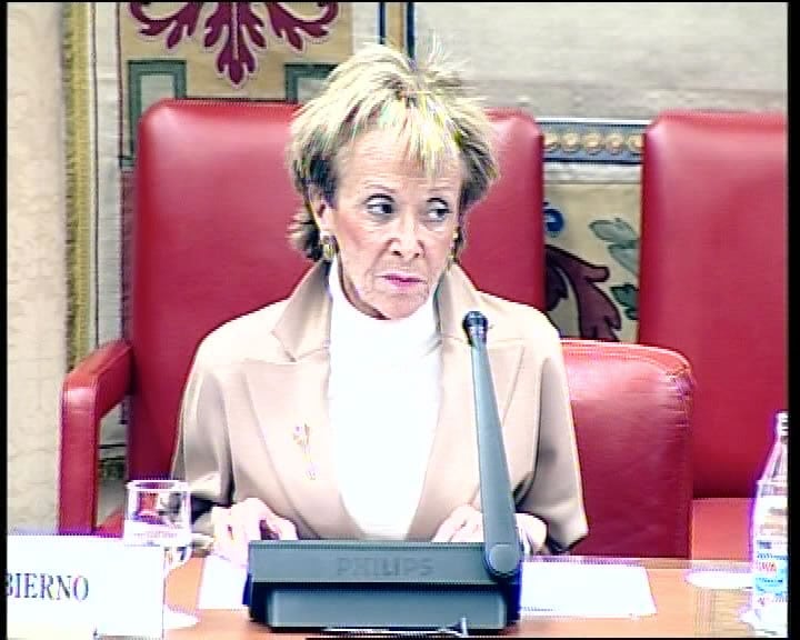 La vicepresidenta primera, María Teresa Fernández de la Vega, ha expresado este viernes su desacuerdo con la política italiana sobre inmigración