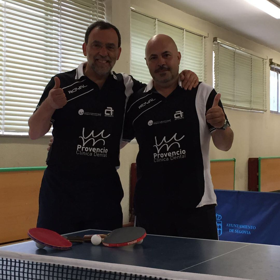 Damián Sanz, a la izquierda, en una competición junto a Francisco Gilarranz