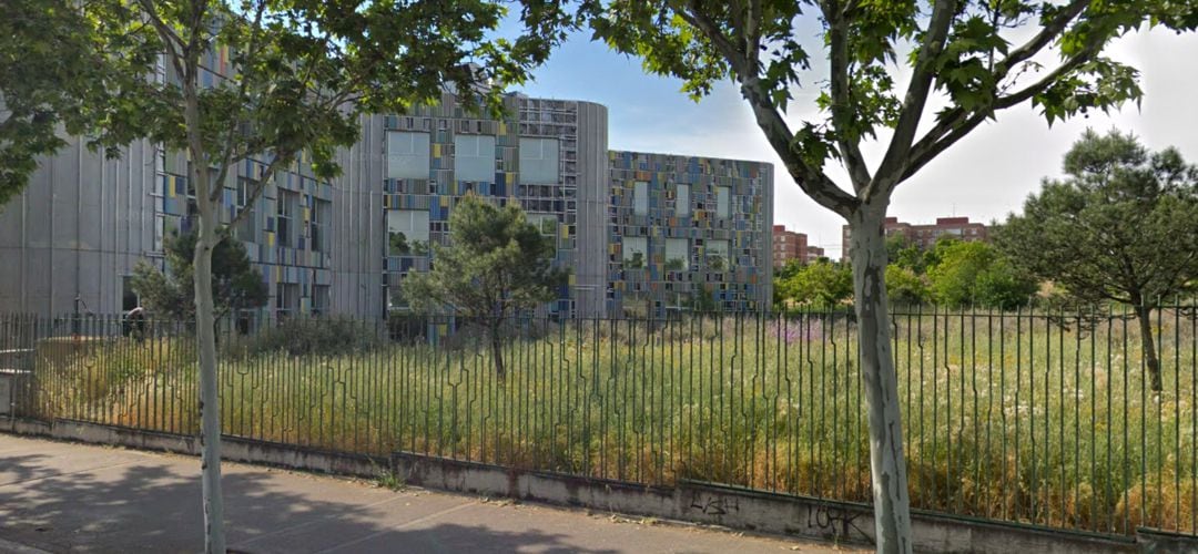 El edificio de la biblioteca central de Leganés ha estado casi una década abandonado