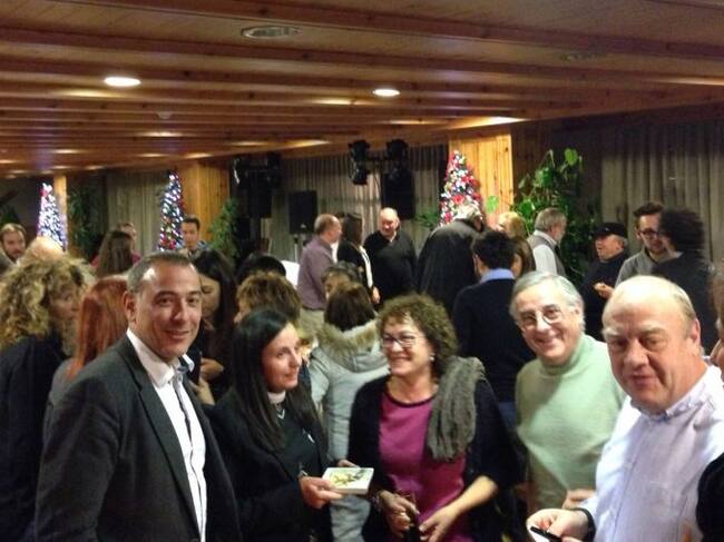 David Palmitjavila (e) i Josep Mandicó (d) celebren la victòria de DA a Canillo. Tots dos repetiran mandat quatre anys més.