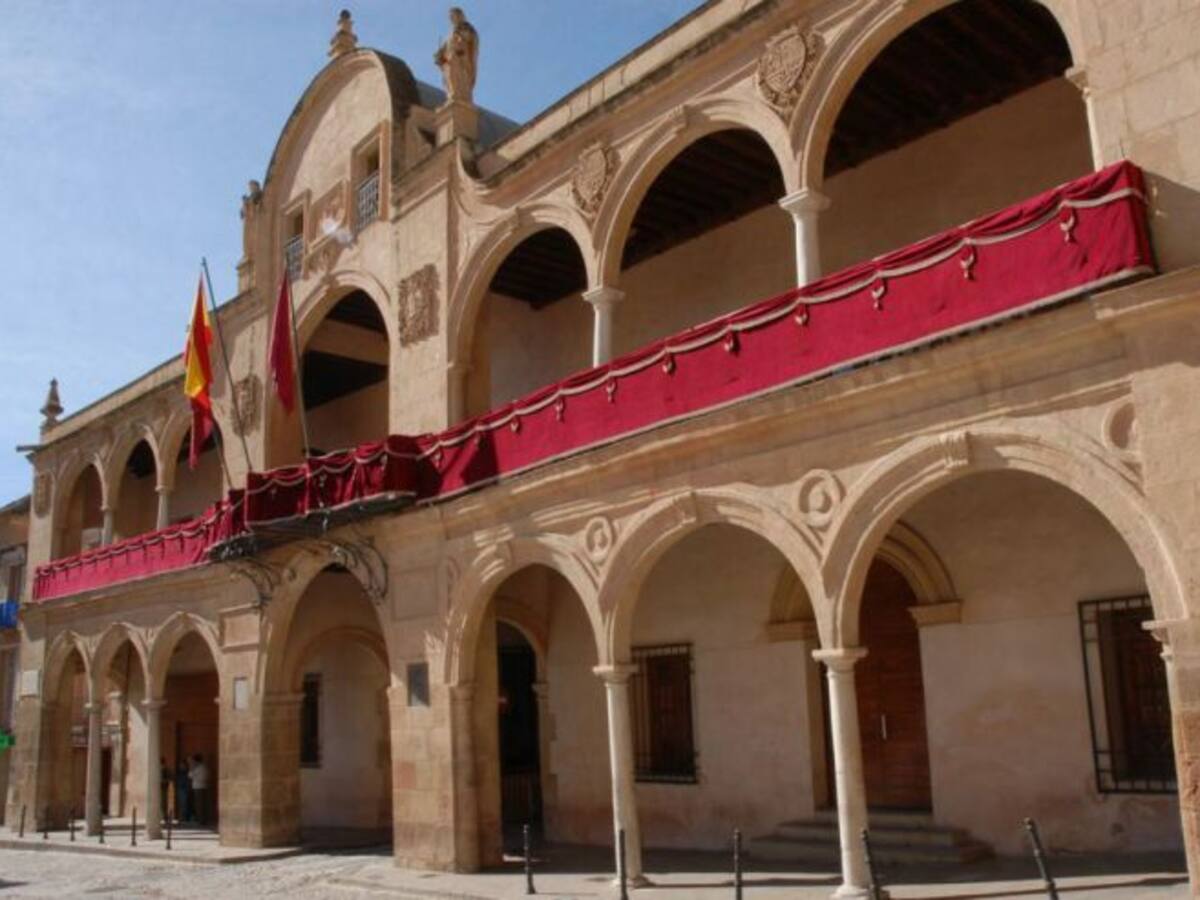 Lorca no podrá destinar a inversiones el superávit de sus cuentas municipales