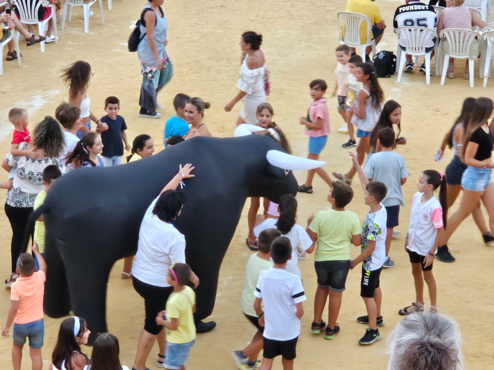 Momento de la animación infantil aportada por &#039;FECO producciones&#039;