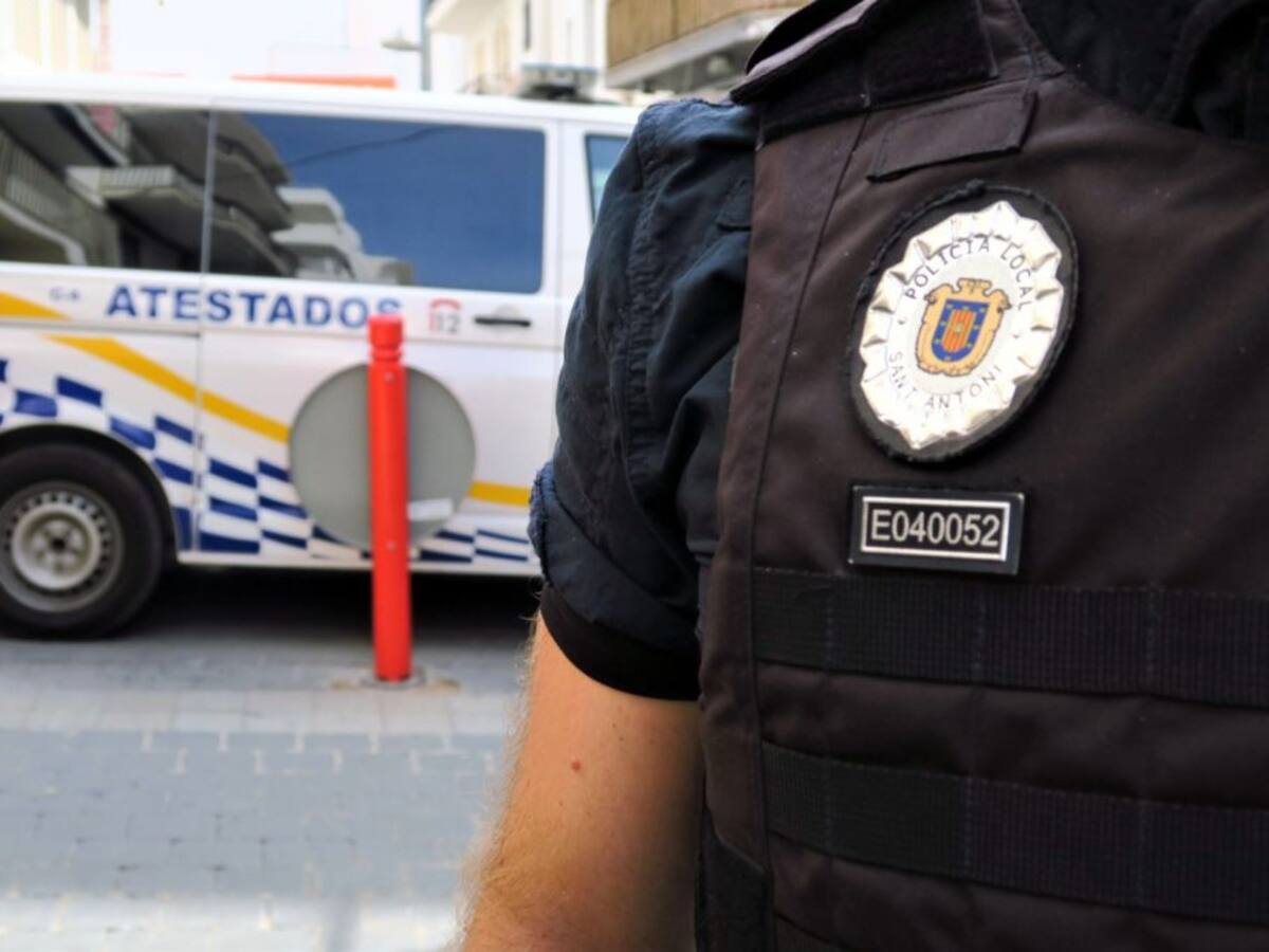 Desmantelada una fiesta en una vivienda en Ibiza con 150 personas