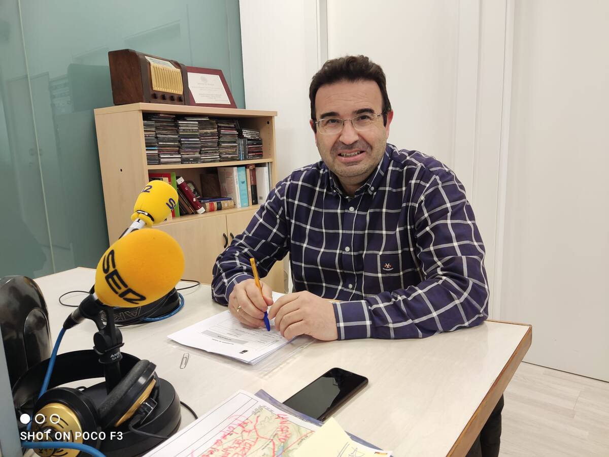 El alcalde de Peñafiel, Roberto Díez, repasa en Hoy por Hoy la actualidad municipal