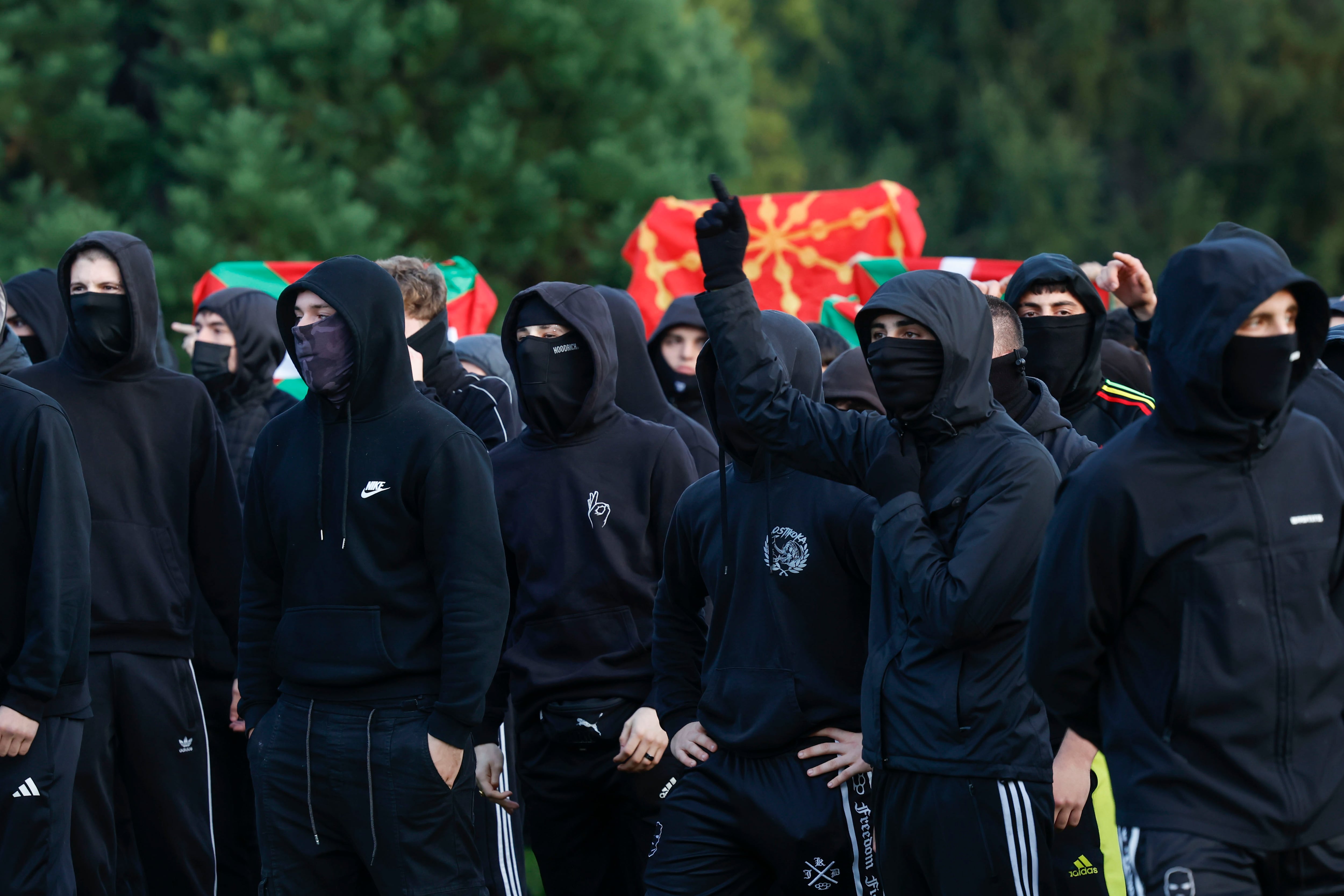 El acto convocado en el campus de la Universidad de Navarra por el activista político Vito Quiles, pese a ser finalmente suspendido, ha provocado enfrentamientos en el mismo recinto universitario. EFE/ Jesús Diges