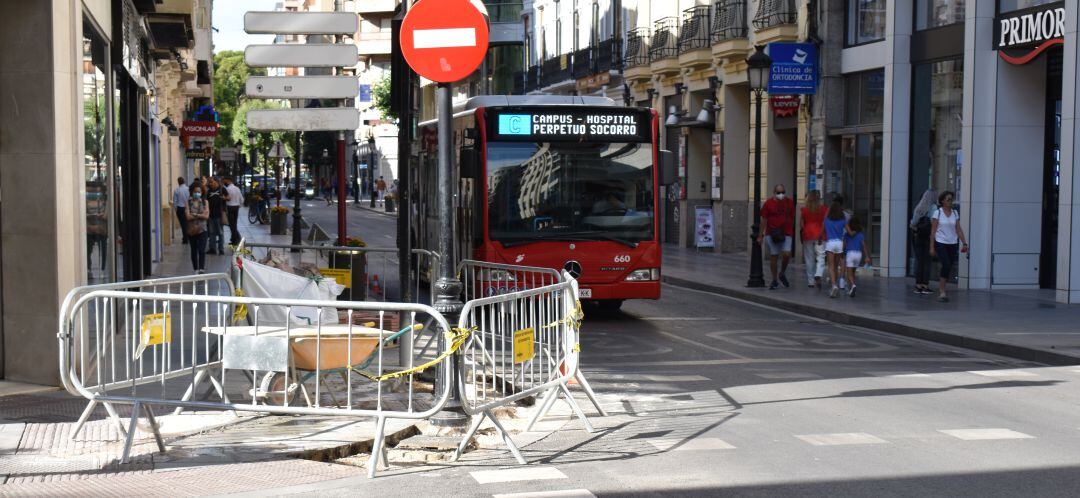 Obras en la calle &#039;ancha&#039; y Tinte