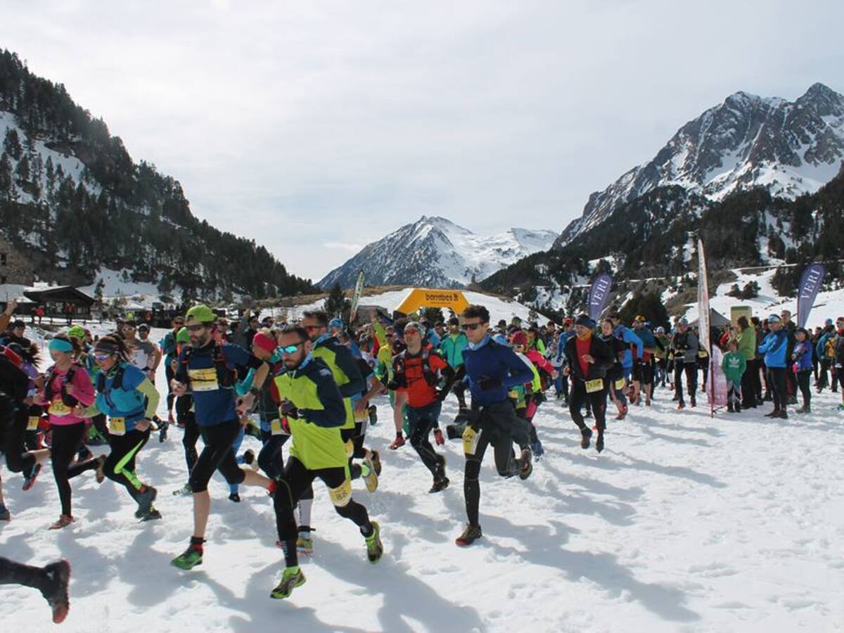 Roberto Padres y Nuria Domínguez ganan los 20km de la Snow Trail