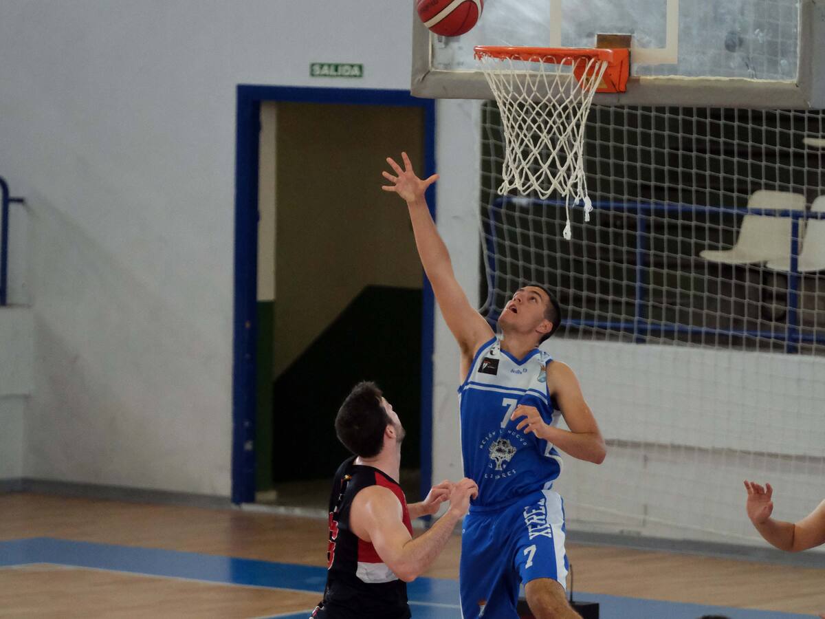 (68-70) La falta de intensidad defensiva condenó al Baloncesto Xerez CD