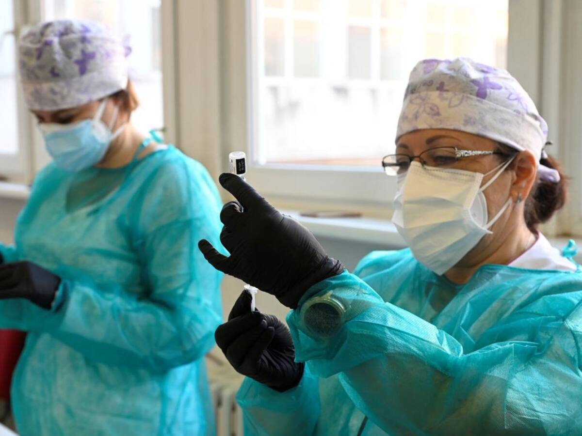 Cádiz suma casi un millar de casos de coronavirus en tan solo un día