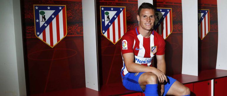 Kevin Gameiro presentado en el Estadio Vicente Calderón