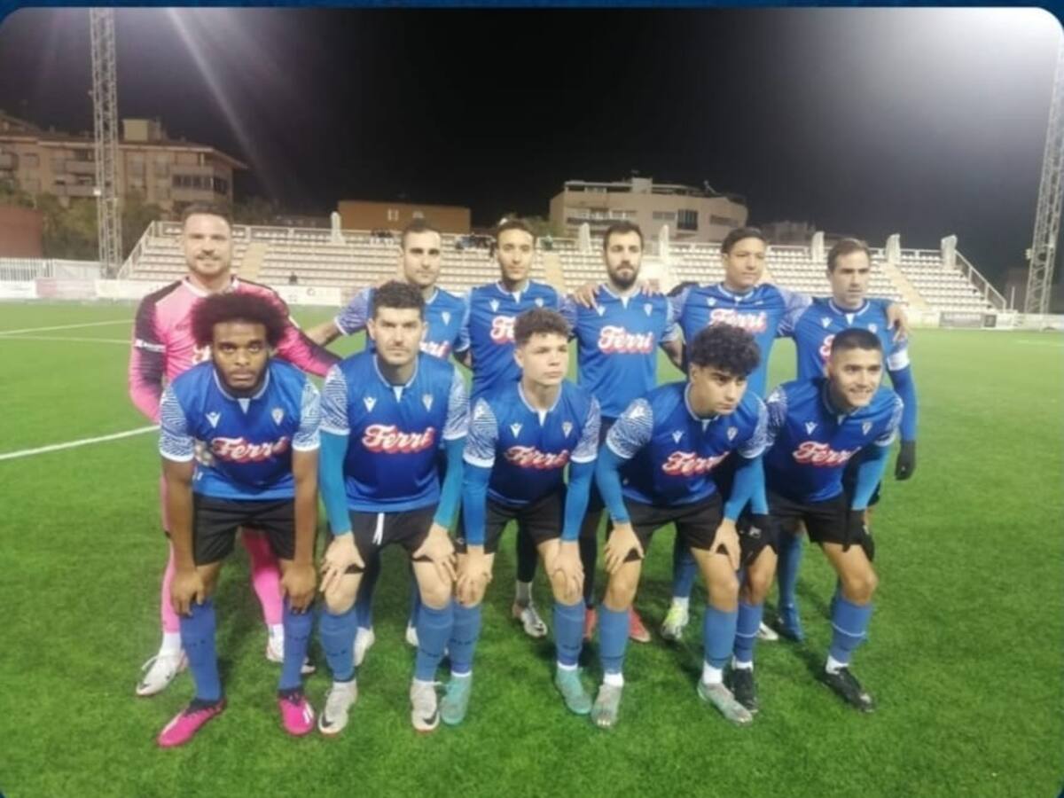 El Villena CF pierde en Villajoyosa 5-2