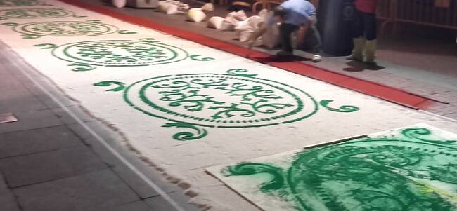 Trabajando a las 6 de la mañana en la alfombra