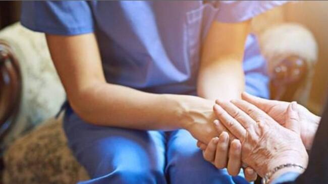 Una trabajadora de Ayuda a Domicilio de Tarancón ve reconocida como enfermedad profesional su "síndrome de túnel carpiano" STC