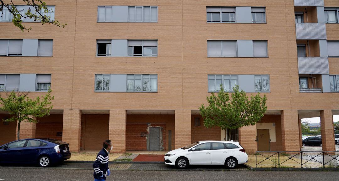 VIvienda de la calle Alcotán en la que tuvo lugar el suceso