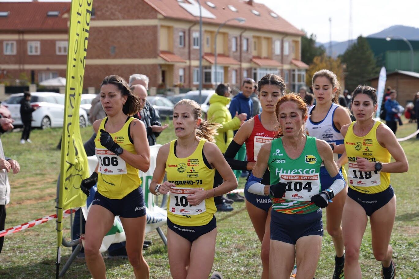 Carrera femenina del Cross de la Montaña de Sabiñánigo