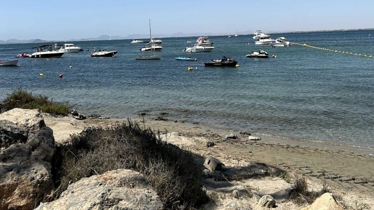 El Gobierno de España modifica la prohibición de fondeo en el Mar Menor para permitirlo