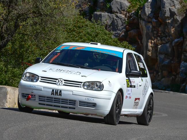 Uno de los coches que participaron en la Subida a Ubrique 2023