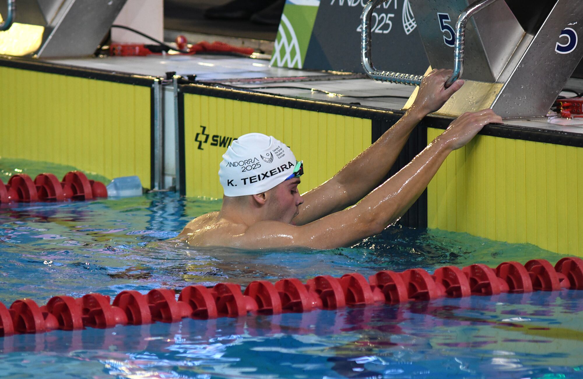El nedador de la FAN Kevin Teixeira, en finalitzar la prova de 1.500 en la que va aconseguir l'or als JPEE