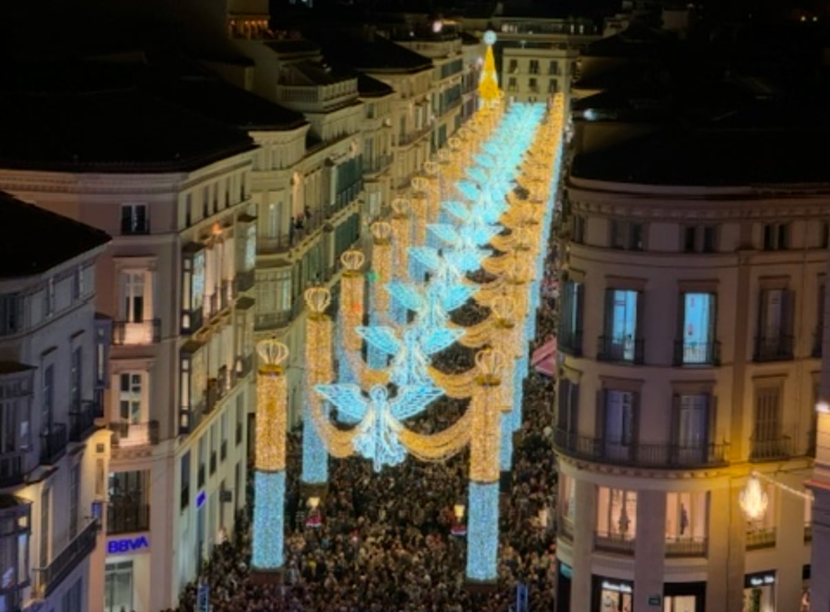 Málaga enciende la Navidadt en calle Larios