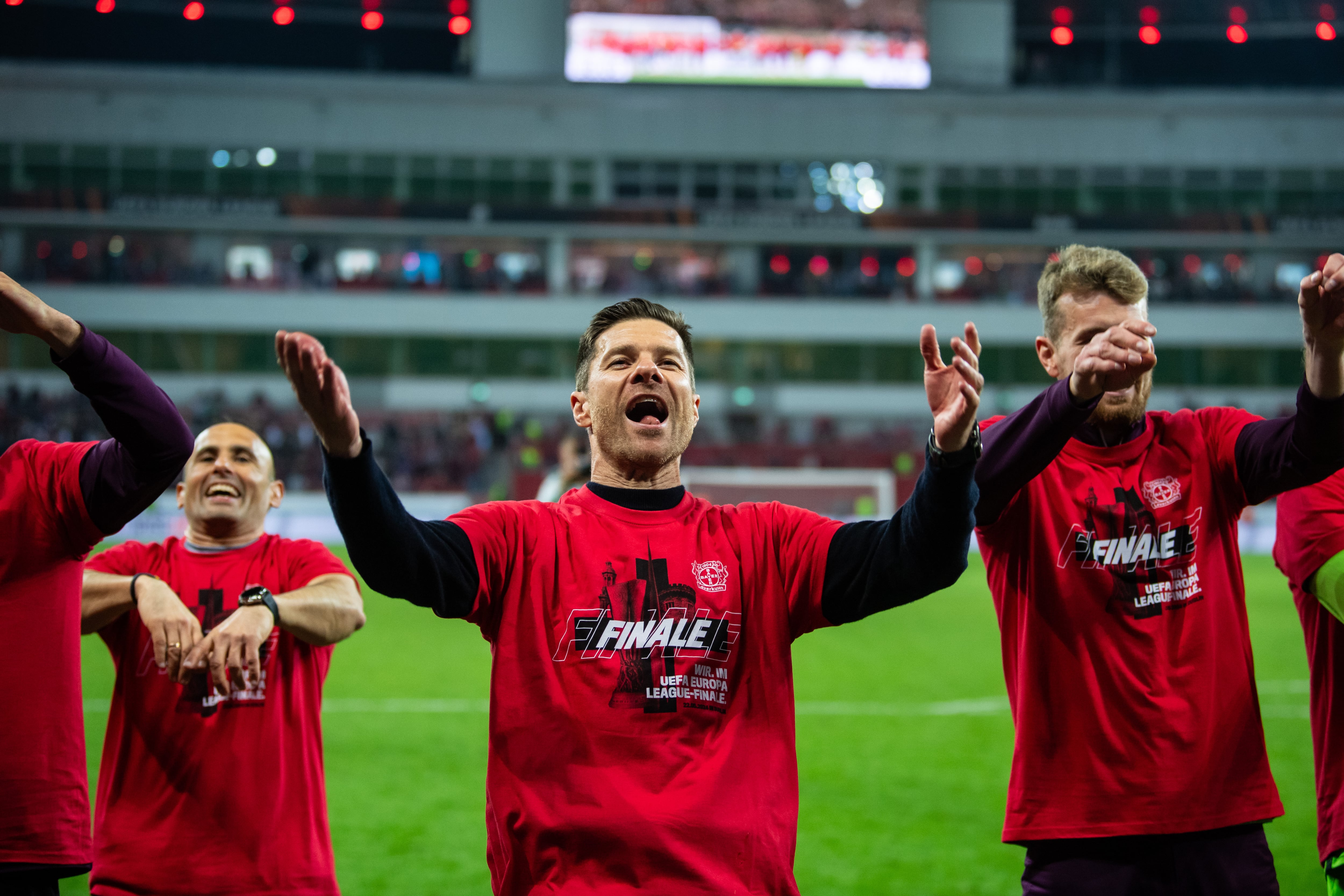 Xabi Alonso celebra el pase a la final de la Europa League del Bayer Leverkusen