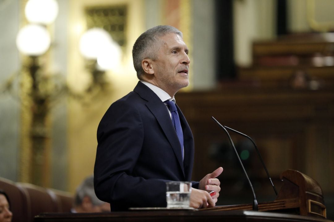 El Ministro del Interior, Fernando Grande-Marlaska, durante su intervención en la sesión de control al Gobierno en el Congreso