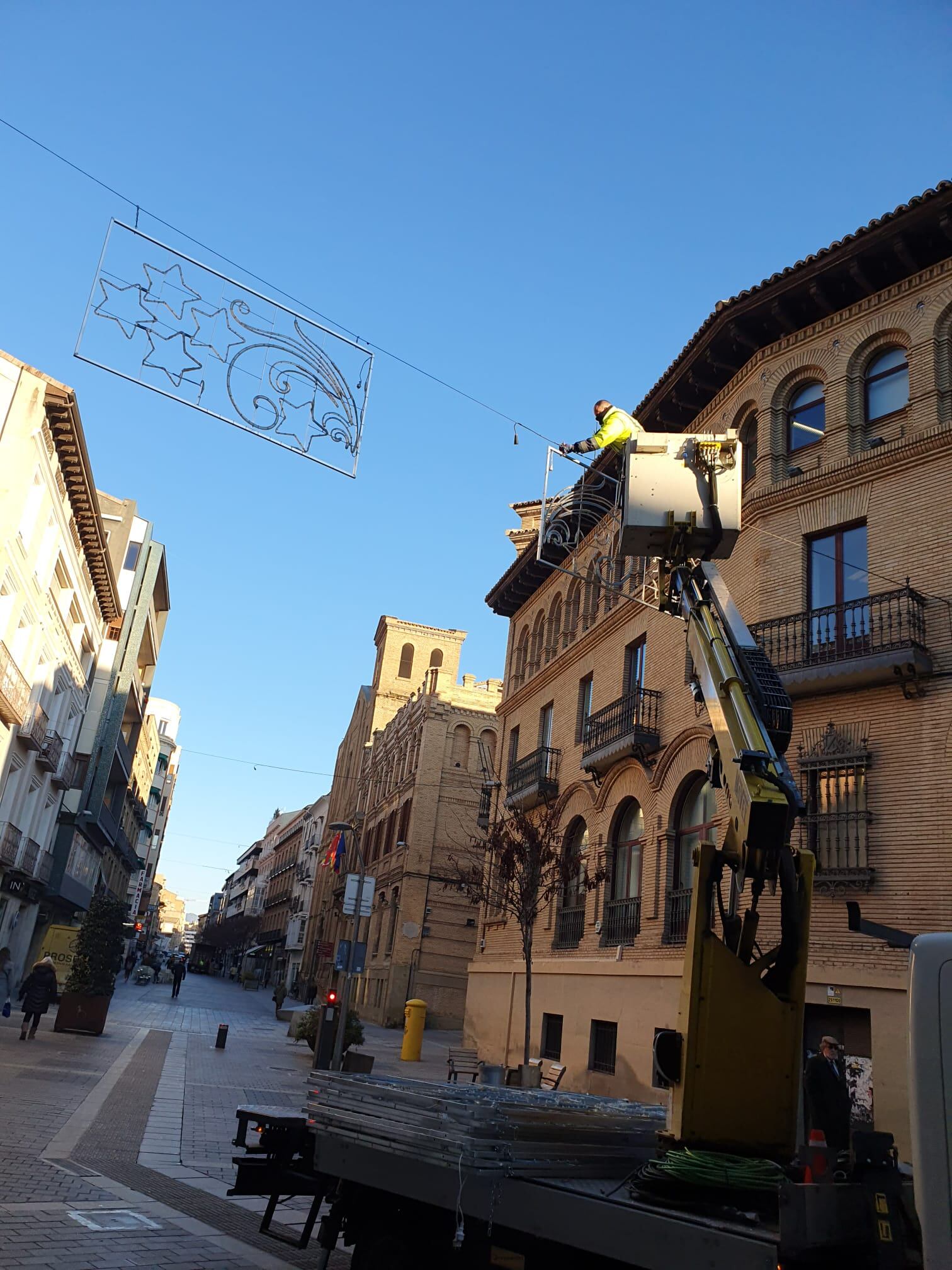 Ahora sí, adiós a las luces de Navidad en Huesca