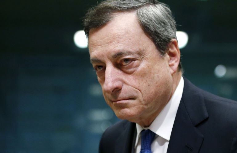 El presidente del Banco Central Europeo (BCE), Mario Draghi, al comienzo de la reunión de la eurozona en Bruselas.