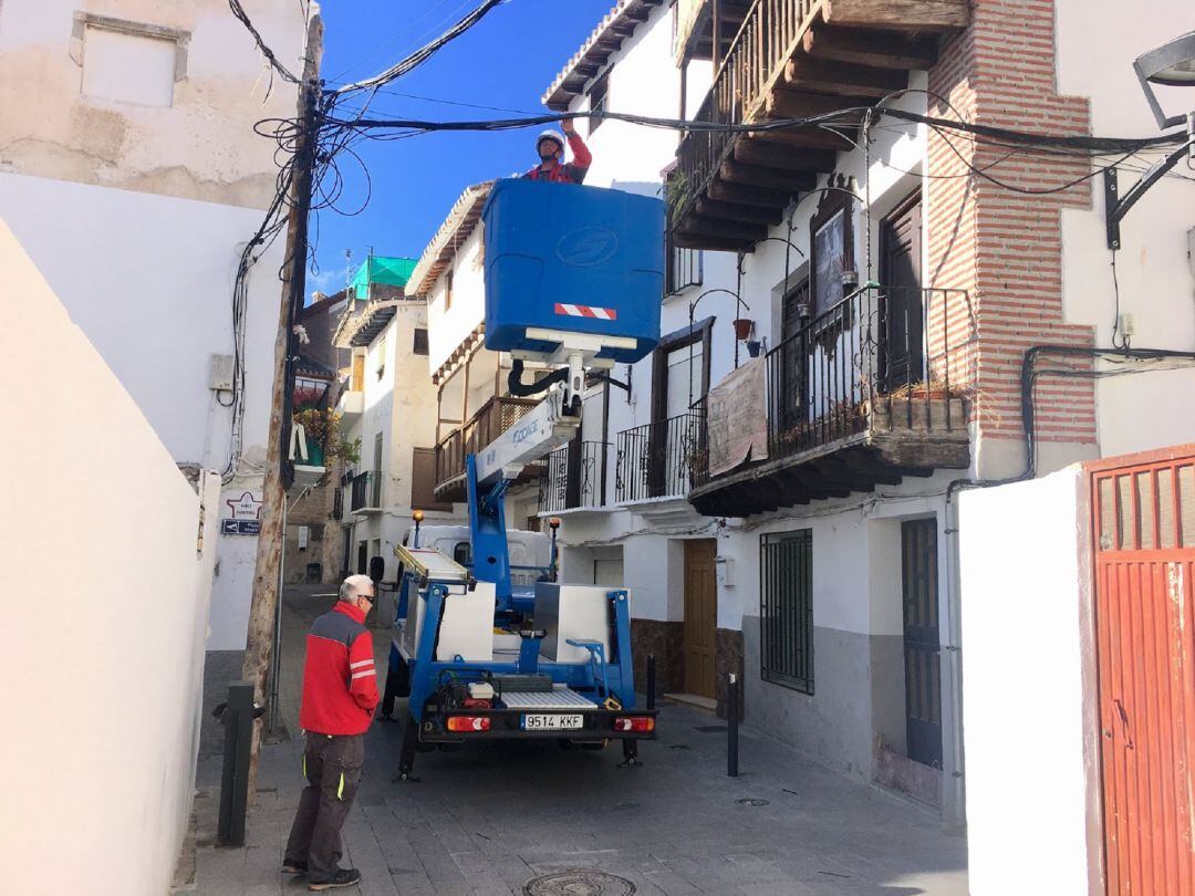 Revisión y preparación de las calles de Baza para la Semana Santa