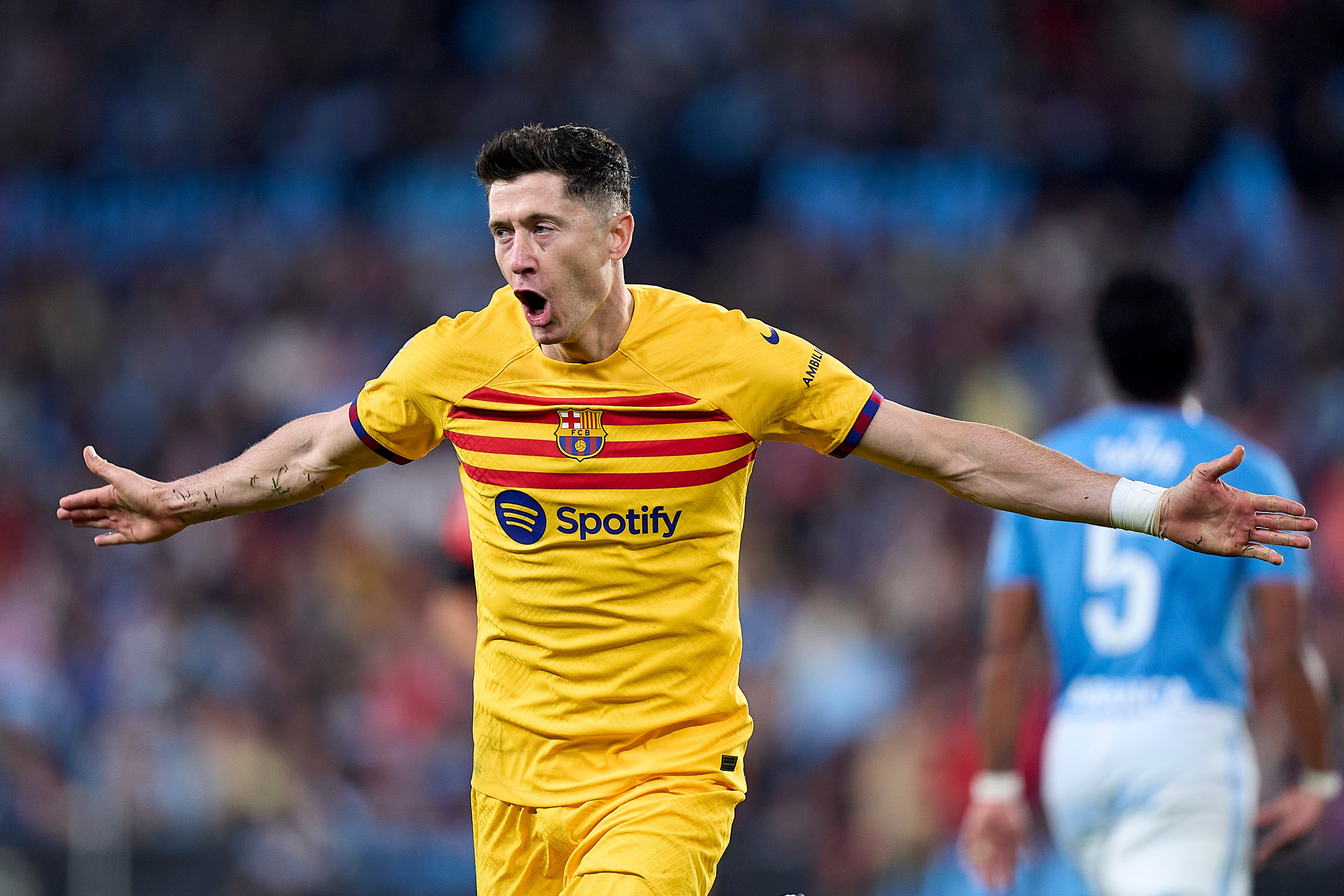 Lewandowski celebra su gol ante el Celta de Vigo.