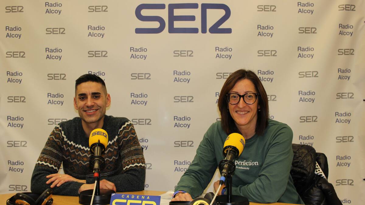 Els regidors Carol Ivàñez i Fernando Picó ens donen els últims detalls ...