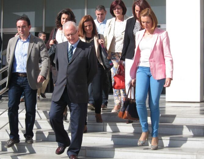 Juan Martín Serón sale de la Ciudad de la Justicia tras serle comunicada la firmeza del fallo del caso Troya