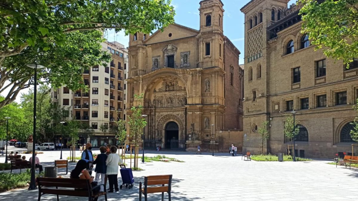 Patrimonio desmiente a Azcón: no indicó reducir las zonas verdes en la reforma de la plaza Santa Engracia