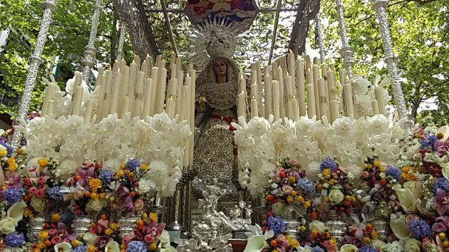 La Virgen del Triunfo de la hermandad de Resurrección