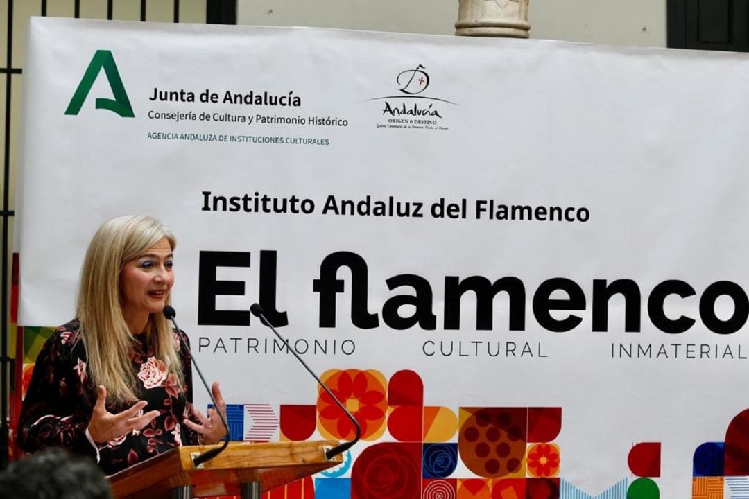 La consejera de Cultura, Patricia del Pozo, durante la presentación de las actividades conmemorativas del décimo aniversario de la declaración del flamenco como Patrimonio Inmaterial de la Humanidad. 