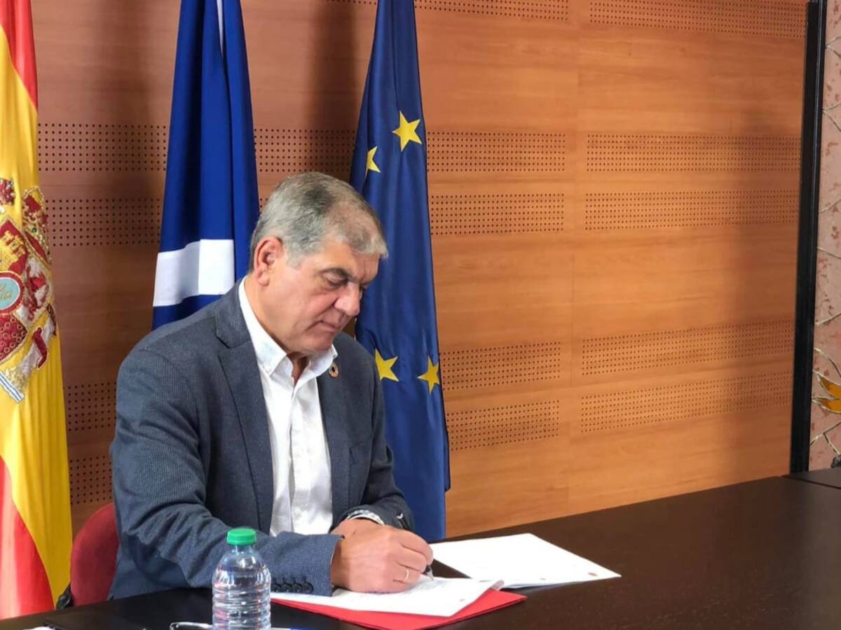 El alcalde de La Matanza niega conocer a Navarro Tacoronte y a Ángel Peña