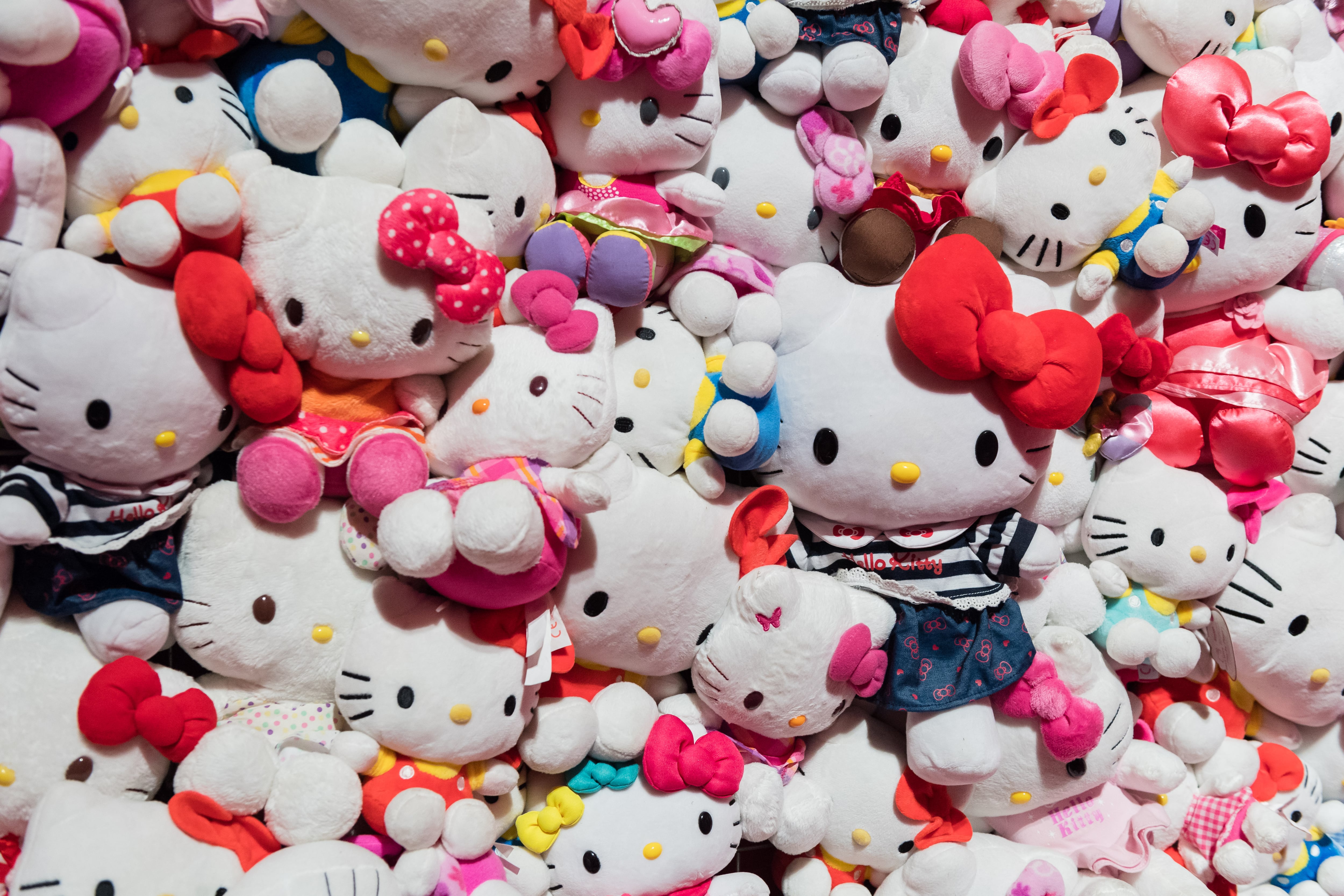 Peluches de Hello Kitty.